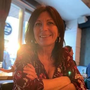 Meet your Posher, Linda